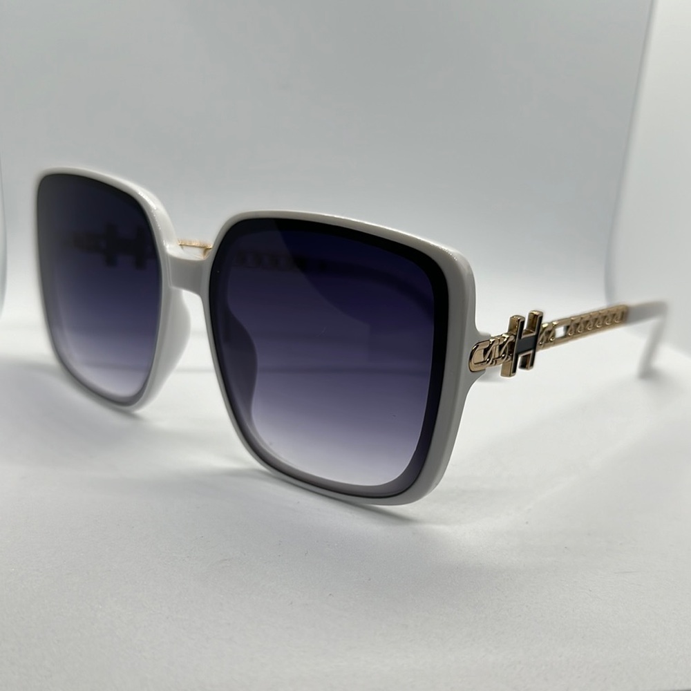 Chic Oversized Square Sunglasses - White Frame, Gold Accents, UV Protection NWT